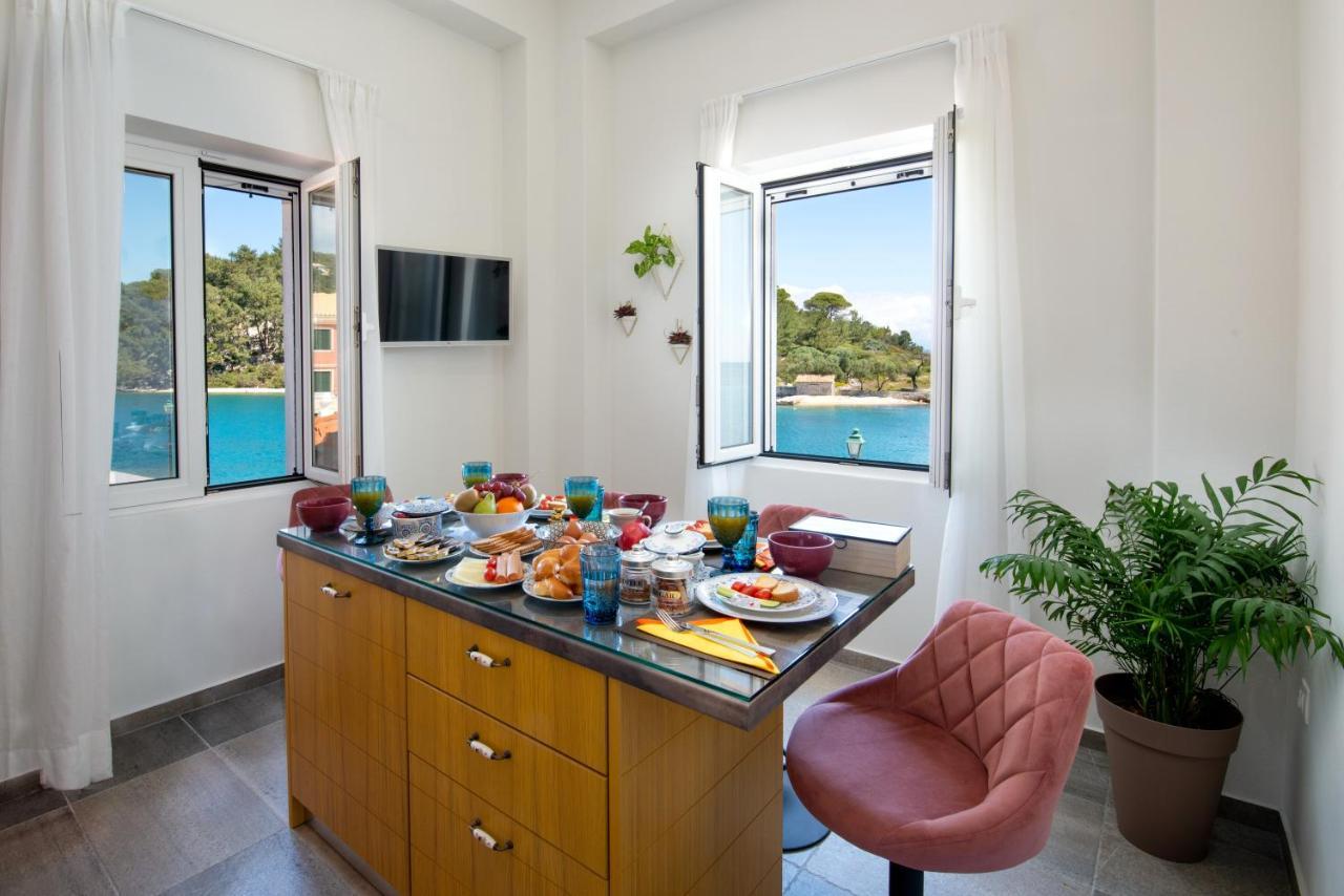 Sea Front Suite "Sea Tales" جايوس المظهر الخارجي الصورة